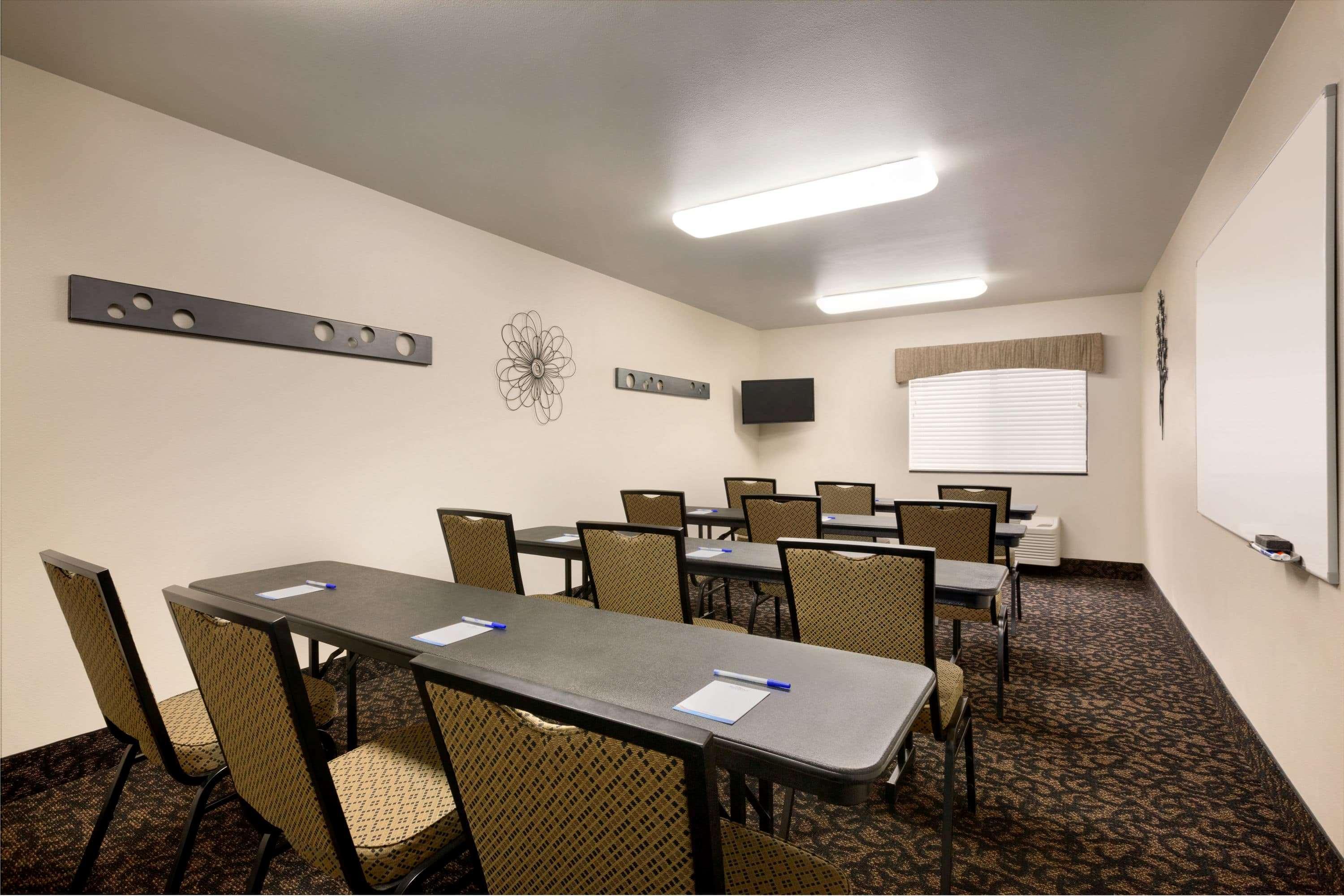 Baymont By Wyndham Glendive Hotel Ngoại thất bức ảnh